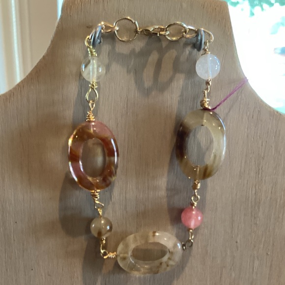 Quartz Link Bracelet - Picture 5 of 6